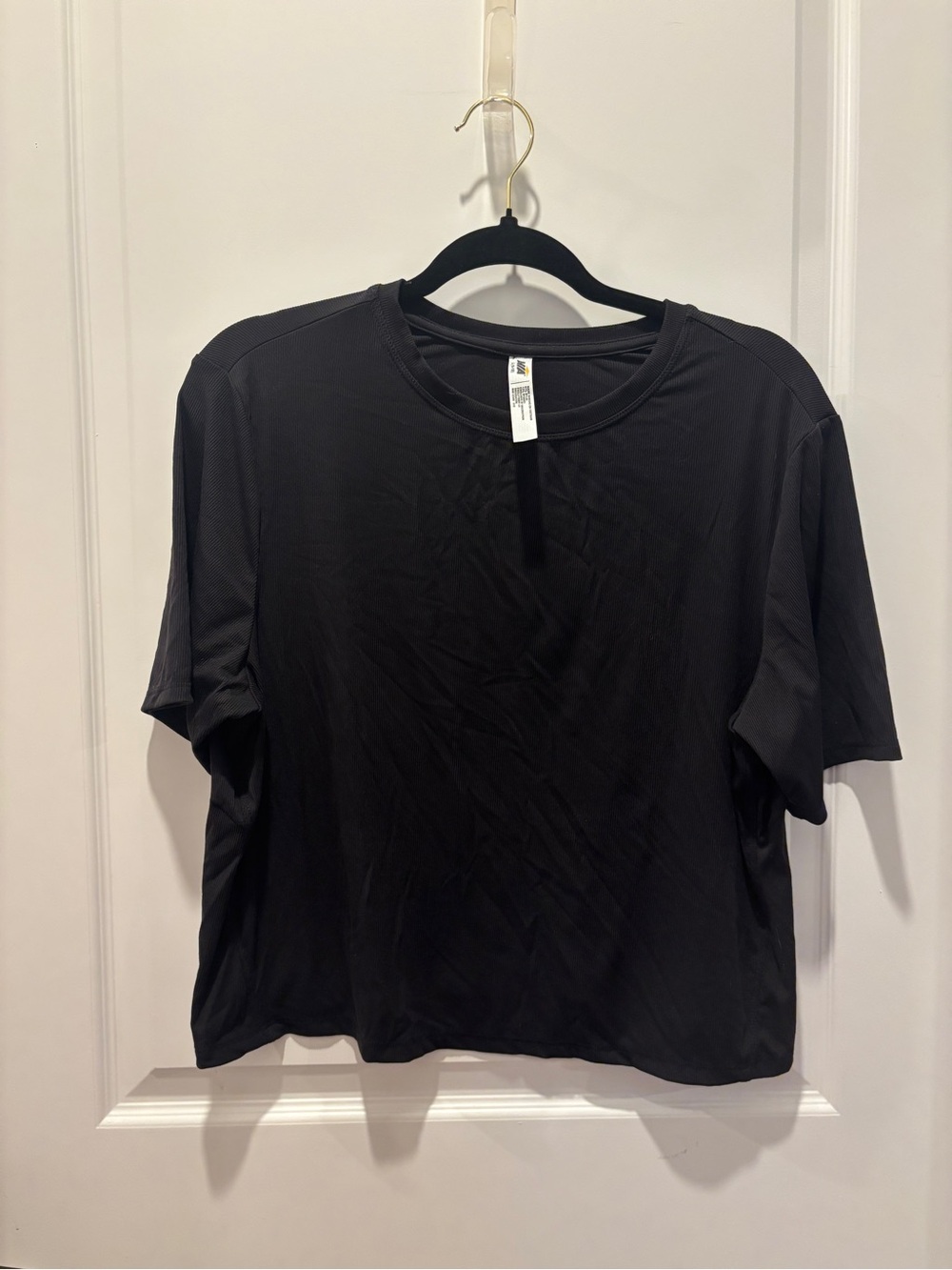 Avia Black Short Sleeve Crewneck Athletic Top